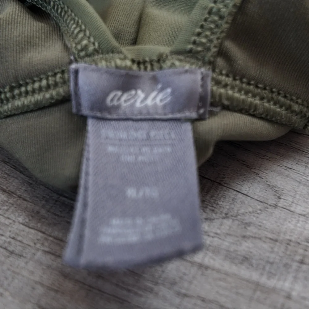 Aerie Green Cut Out One Piece Swimsuit XL Women Chic Cute Swimwear Summer - Picture 9 of 12